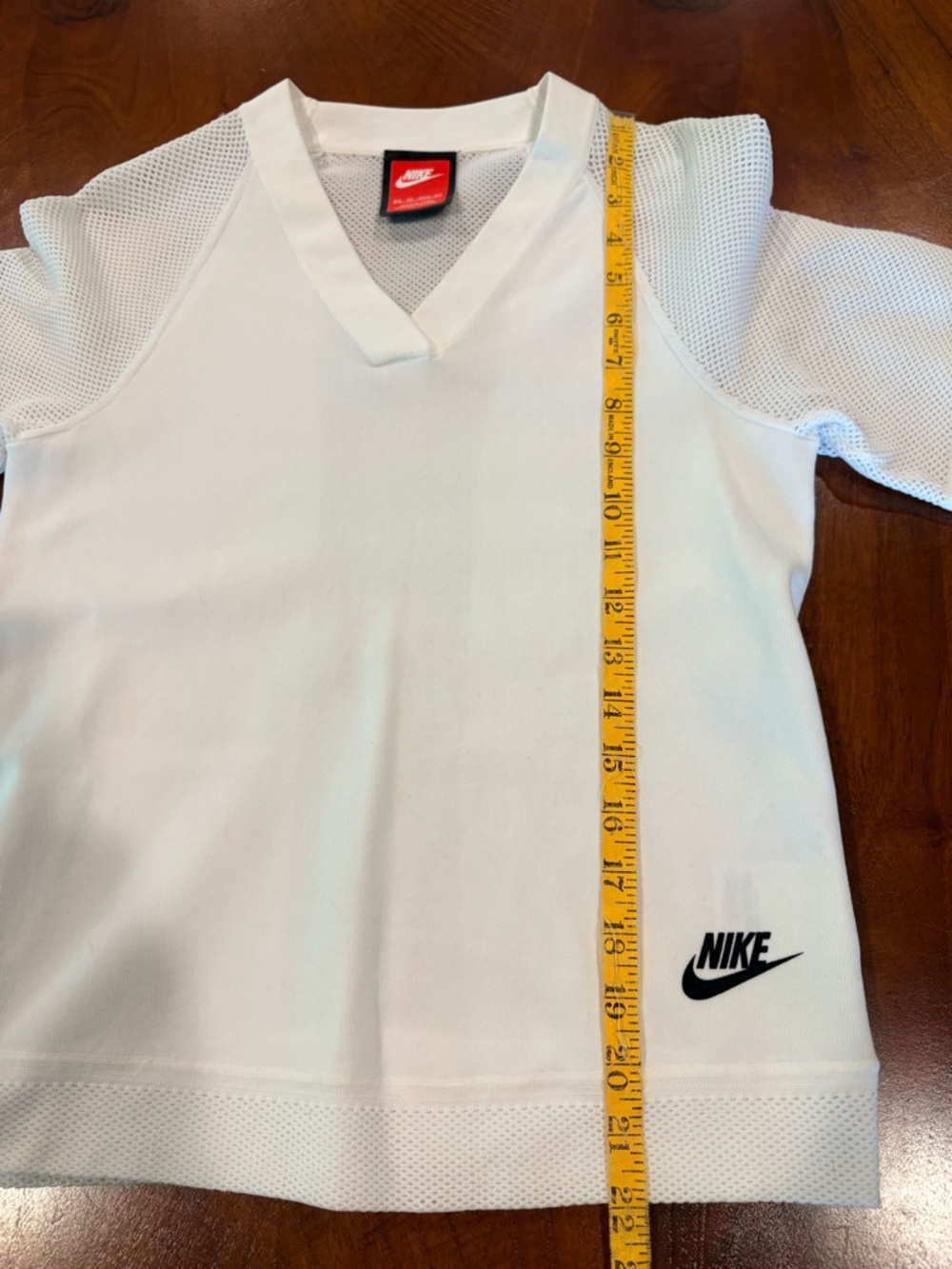 Nike White Mesh Short-Sleeve Tee, Nike Activewear size xs - Picture 6 of 6